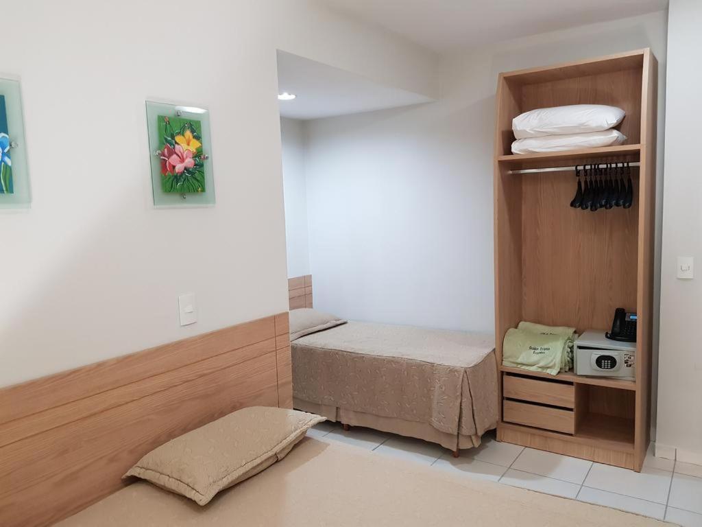 Hotel Golden Dolphin Com Cafe Da Manha! Piscinas 24H กัลดัสโนวัส ภายนอก รูปภาพ